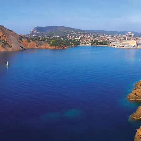 Apartman A 1 Voie Pietonne De La Plage, Du Centre Et Du Port Pour 1 A 4 Personnes La Ciotat