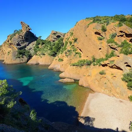 Apartman A 1 Voie Pietonne De La Plage, Du Centre Et Du Port Pour 1 A 4 Personnes